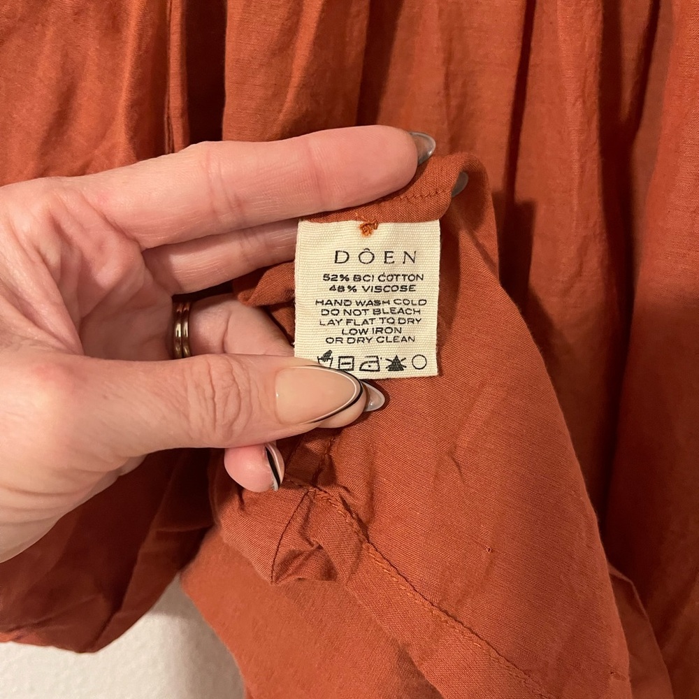 Doen June Blouse in Tierra - Picture 6 of 6